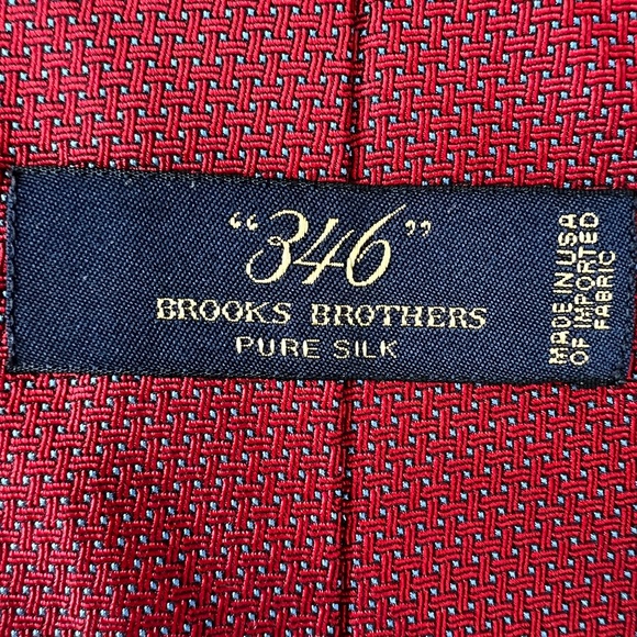 Brooks Brothers "346" Men's Silk Tie in Red & Blue Excellent Used Condition - Picture 2 of 6